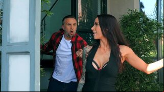 Gorgeous Gia DiMarco walks away after getting her face creamed